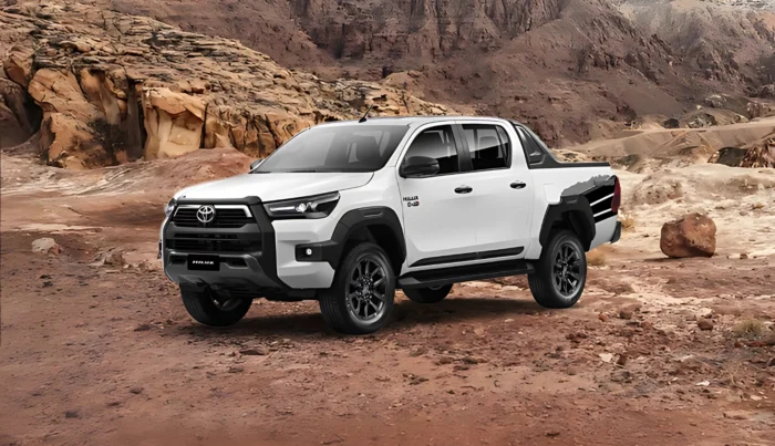 TOYOTA HILUX 2.4L DC 4X4 DSL MT- PDO