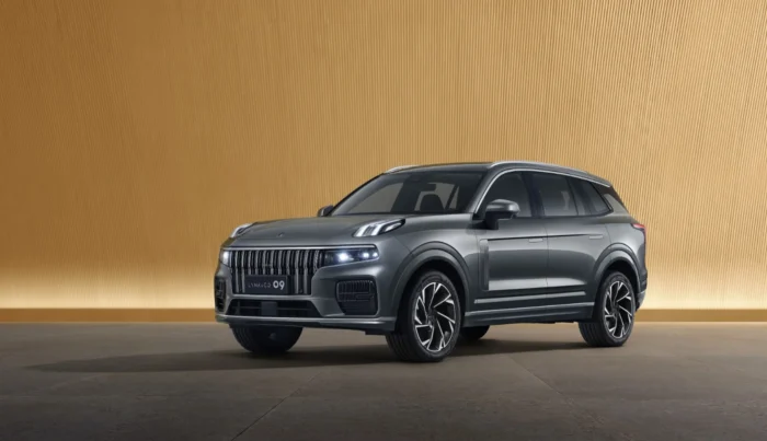 LYNK & CO 09 PRO 2.0L 4WD AT-12