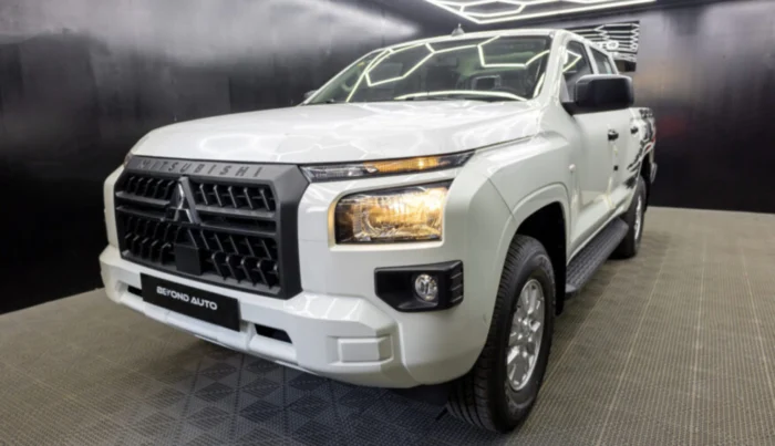 MITSUBISHI L200 DC PICKUP 4X4 PETROL MT3