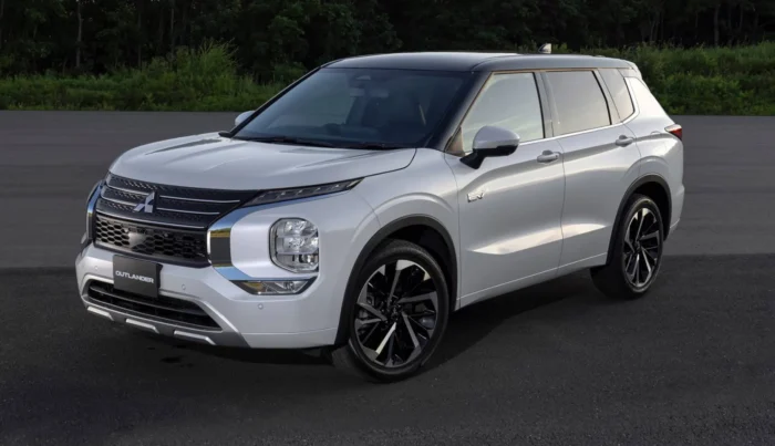 MITSUBISHI OUTLANDER 2.4 GLX AT-14