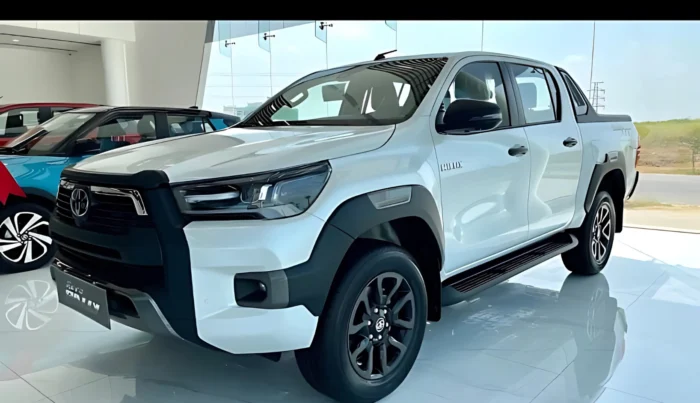 TOYOTA HILUX 2.4L DC 4X4 DSL MT- PDO1