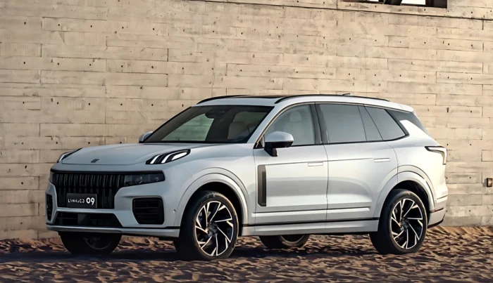 LYNK & CO 09 PRO 2.0L 4WD AT-18